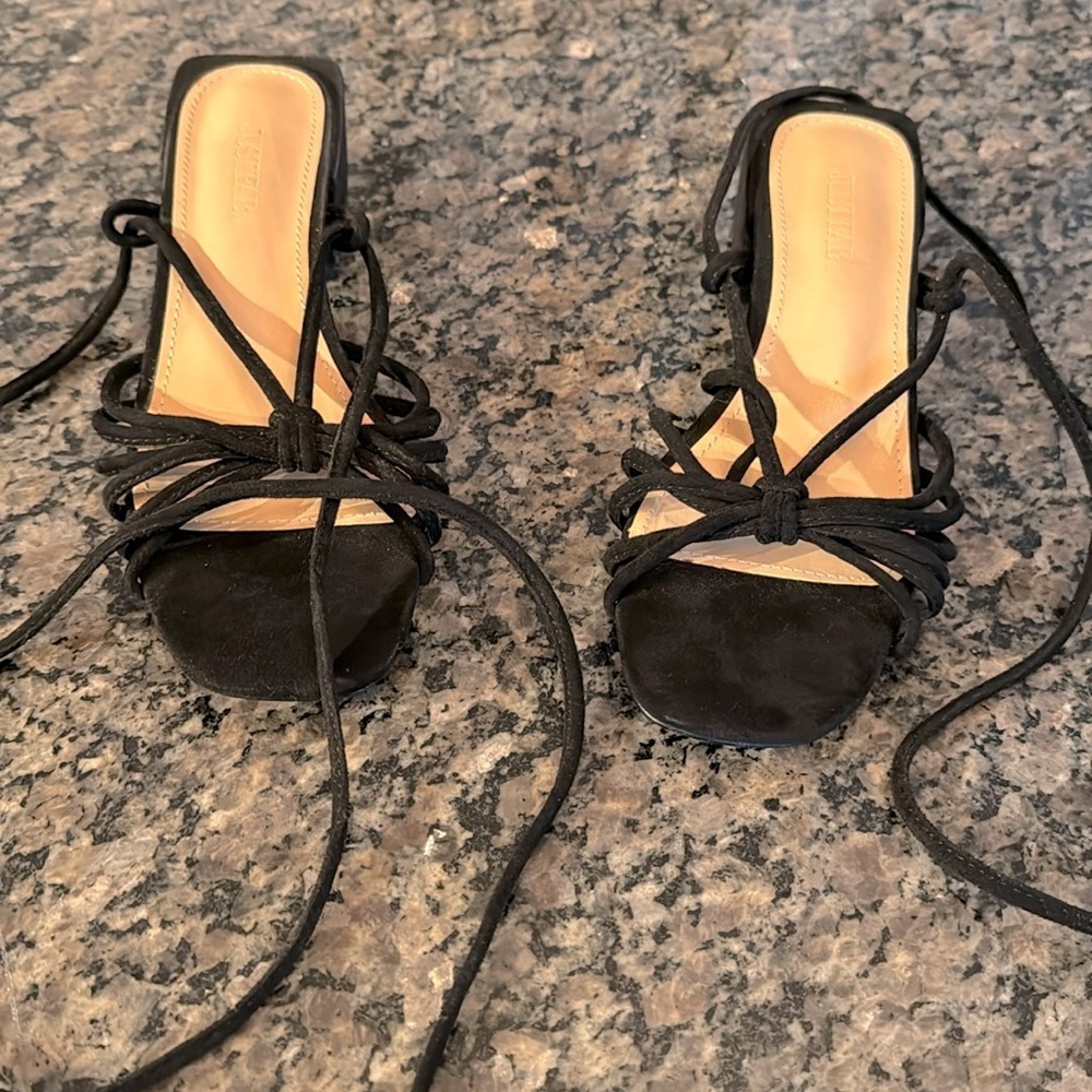 JustFab Aurora lace up sandal 7
